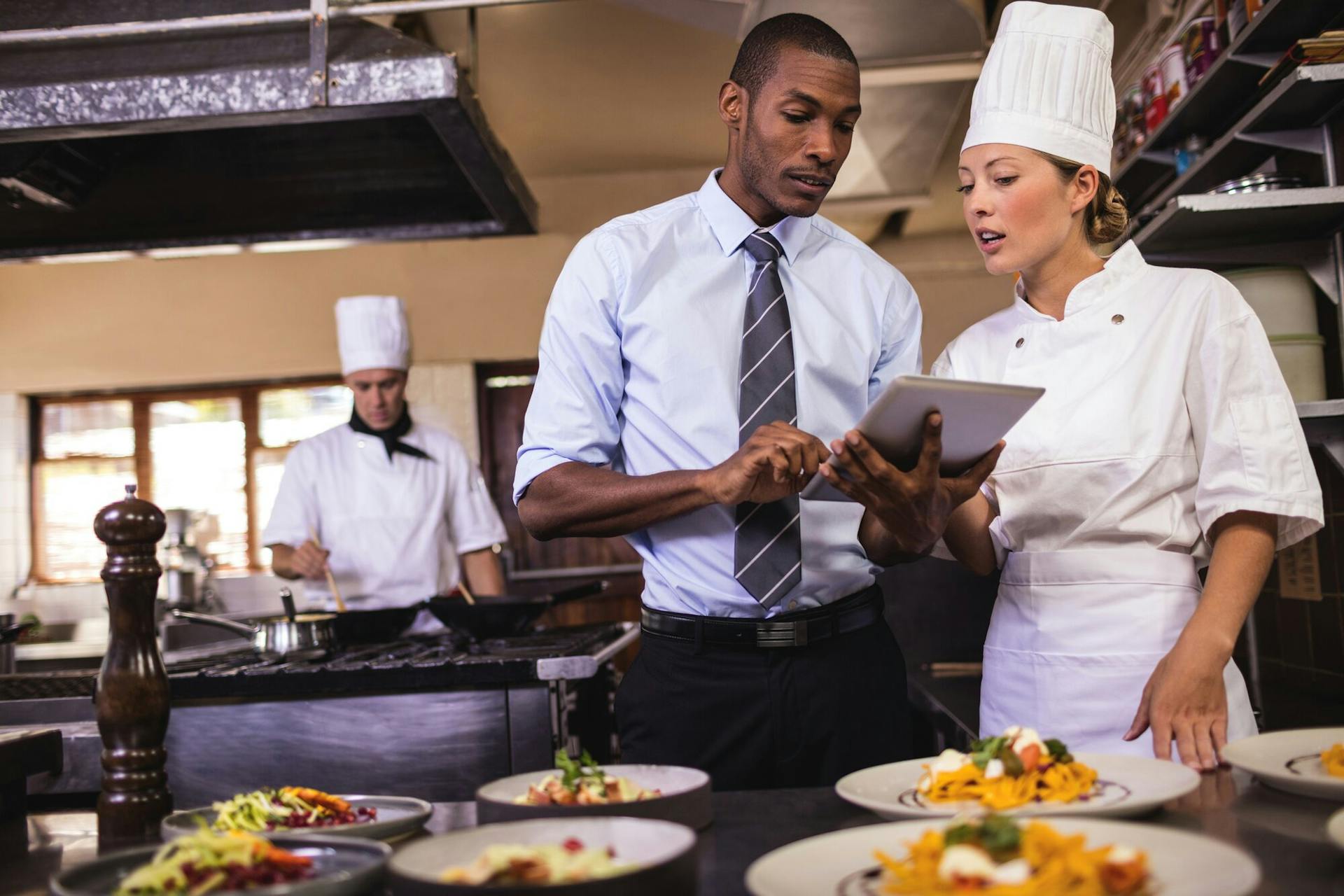 8 Ways Restaurant Data Analytics Can Grow Your Business